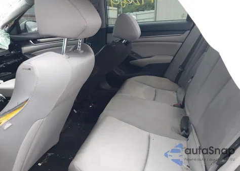 2018 Honda Accord Lx z USA, uszkodzony, nr VIN 1HGCV1F1XJA228654